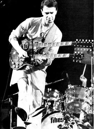 John McLaughlin w Billy Cobham on drums Mahavishnu Orchestra Acrylic Drums, Mahavishnu Orchestra, Billy Cobham, Musician Photos, Francis Wolff, Guitar Legends, John Mclaughlin, Jazz Fusion, Jazz Artists