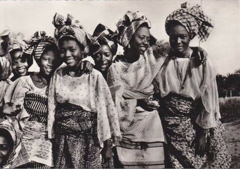 Vintage. Yoruba women, Nigeria Desert Dreamer, Yoruba People, Afrocentric Fashion, Vintage Black Glamour, African People, We Are The World, African Diaspora, African History, African Culture