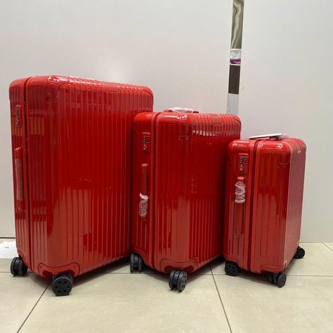 Pretty Luggage, Red Luggage, Rimowa Luggage, B Letter Images, Luggage Red, Expensive Purses, Travel Luggage Packing, Korean Bag, Cute School Bags