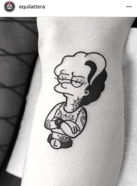 Simpsons Tattoo, Traditional Tattoo Inspiration, Tattoo Style Drawings, E Tattoo, Badass Tattoos, Cartoon Tattoos, Dark Tattoo, Tattoo Set, Simplistic Tattoos