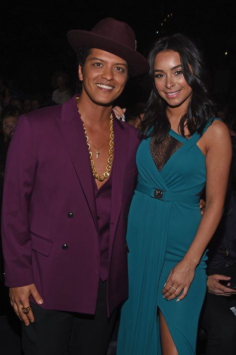 Other Celebrity Couples Have Nothin' on Bruno Mars and Jessica Caban Bruno Mars and Jessica Caban's Relationship Is Hotter Than a Grenade It Looks Like Bruno Mars Found His Treasure With Jessica Caban Bruno Mars and Jessica Caban Have a (Low-Key) Sweet Romance Young Bruno Mars, Bruno Mars Jessica Caban, When I Was Your Man Bruno Mars, Bruno Mars Old Photos, Dream Marriage, Bruno Mars Runaway Baby, Sweet Romance, Bruno Mars, Madly In Love