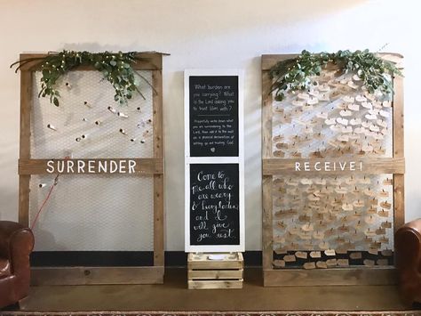 Christian Retreat, Womens Ministry Events, Church Retreat, Church Fellowship, Prayer Room Ideas, Prayer Stations, Easter Prayers, Worship Night, Church Interior Design