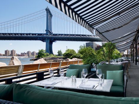 Where to Go for a Negroni After You Visit the Brooklyn Bridge Fun Restaurants In Nyc, Far Rockaway, Italian Restaurants, Waterfront Restaurant, Manhattan Skyline, Midtown Manhattan, Restaurant New York, Nyc Restaurants, Soho House