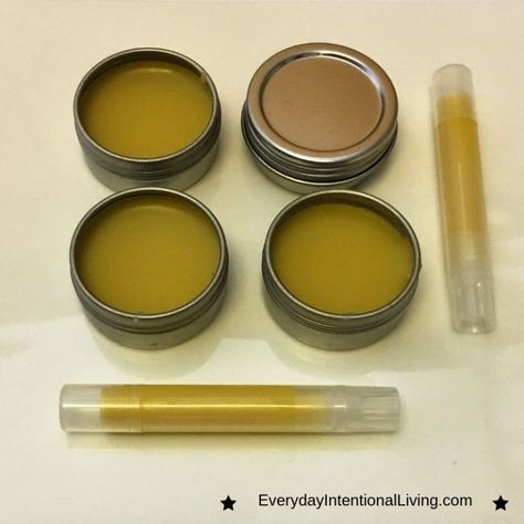 Diy Carmex Lip Balm, Healing Lip Balm Recipe, Olive Oil Substitute, Lanolin Lip Balm, Essential Oil Lip Balm, Healing Lip Balm, Carmex Lip Balm, Oil Substitute, Lip Balm Ingredients