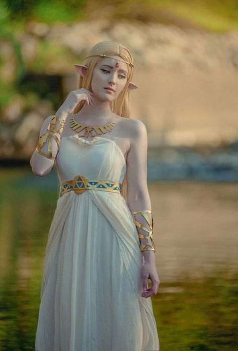 Zelda botw cosplay Botw Cosplay, Zelda Costume, Couples Cosplay, Link Cosplay, Princesa Zelda, Mode Steampunk, Elf Cosplay, Zelda Cosplay, Zelda Botw