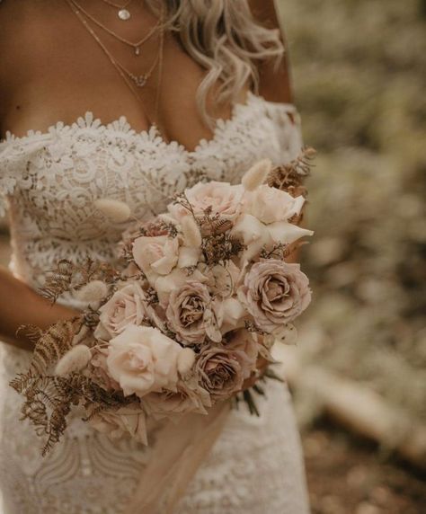 portfolio - Lilac & Lace Floral Design Rustic Wedding Flowers Bouquet, Pink Wedding Details, Boho Bridal Bouquet, Blush Bouquet Wedding, Dusty Pink Weddings, Bridal Bouquet Blue, Wedding Bouquets Pink, Wedding Photo Shoot, Kent Wedding