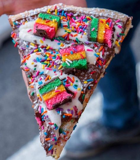 Italian Rainbow Cookie Pizza Unusual Pizza Ideas, Weird Pizza Recipes, Dairy Queen Treatzza Pizza, Weird Pizza Toppings, Pizza Alternatives, Weird Pizza, Rainbow Cookie, Italian Rainbow Cookies, Pizza Photo