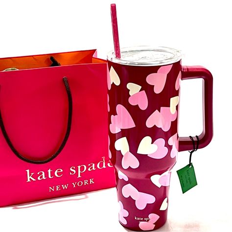 Kate Spade New York Hearts Stainless Steel Tumbler 40oz With Straw Red/White/Pink This Beautiful Tumbler Is Great For Year-Round Use: - Stainless Steel With Reusable Straw (In Plastic Wrapping) - 40oz Capacity - All Over Hearts In Pink And White - Kate Spade New York Logo In Gold - Color: Red With Pink/White Hearts - Hand Wash Only - Do Not Use In Microwave Or Freezer - Do Not Clean With Chlorine Bleach Or Abrasive Cleaners - Bag Not Included, For Display Only - Makes A Terrific Valentine’s Day Pink Mugs, Strawberry Water, Cups Ideas, Strawberry Soda, New York Logo, Stanley Cups, Cute Water Bottles, White Hearts, Girly Accessories