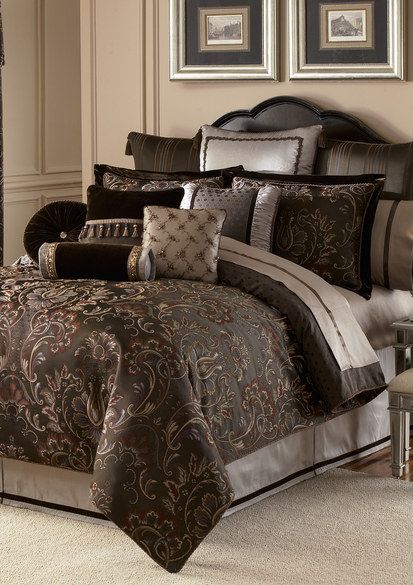 For the Bedroom Hotel Bedding Sets, Bedroom Comforter Sets, Luxury Mattresses, Clean Bedroom, Comfortable Bedroom, Bed Linens Luxury, Queen Comforter, Beautiful Bedding, Cool Beds