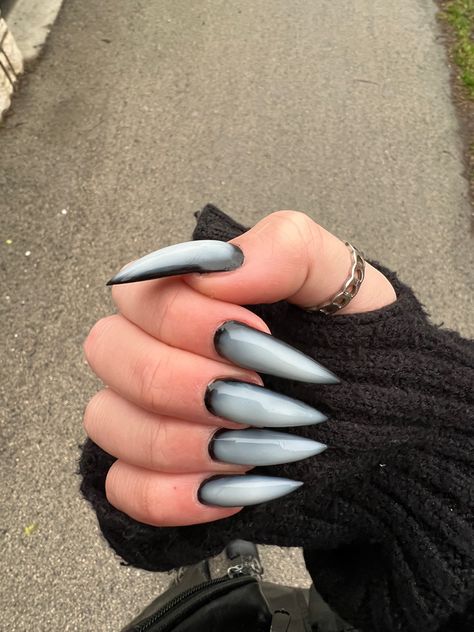 Cat Claw Acrylic Nails, September Nail Colors, September Nail Ideas, Nail Colors 2023, Dark Color Nails, White Stiletto Nails, Vampire Nails, Horror Nails, Nail Piercing