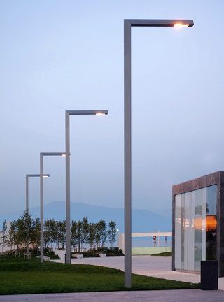 Plaza Landscape, Memorial Architecture, Street Light Design, Compound Wall Design, Landscape Lighting Design, Green Facade, Street Lighting, Santa Cole, Urban Lighting