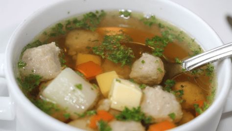 Hochzeitssuppe: The crown of every German Wedding German Wedding Soup, German Wedding Food, German Wedding Traditions, Wedding Soup Recipe, Swiss Cuisine, Netherlands Food, German Dishes, Meatball Soup Recipes, German Wedding