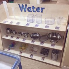 Great EYFS Water Area! Download our water area classroom set up pack to create your own.   #waterarea #water #measurement #display #classroom #classroomideas #classroominspiration #twinkl #twinklresources #teaching #teachingresources Reggio Emilia Classroom, Reception Classroom, Reggio Inspired Classrooms, Eyfs Classroom, Reggio Classroom, Early Years Classroom, Eyfs Activities, Nursery Activities, Classroom Layout