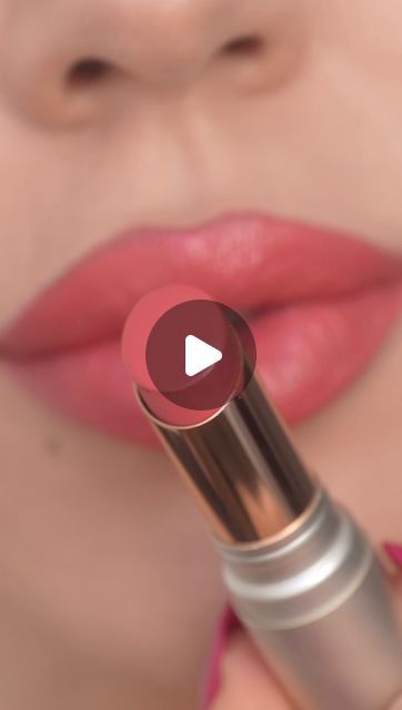 KIKO Milano Official on Instagram: "Check out @sosodoesmakeup ‘s lip combos featuring some of our #KIKOLips fan favorites! 💄💋 Are you feeling bold with a bright fuchsia or playful with a bubblegum pink vibe today? 💖 Long Lasting Colour Lip Marker 110 - Jelly Stylo 507 - New Creamy Colour Comfort Lip Liner 05 - Hydra Shiny Lip Stylo 03

#KIKOYrendsetters #lipcombo #liplook #lipliner #lipmarker" Kiko Lip Marker, Pink Vibe, Lip Combos, Shiny Lips, Kiko Milano, Pink Vibes, Bubblegum Pink, Lip Liner, Bubble Gum