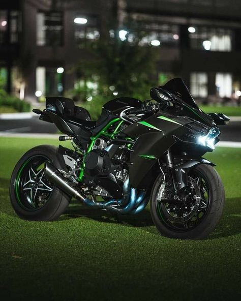 Kawasaki Motorcycles Sport Bikes, Kawasaki Ninja Bike, Moto Ninja, Kawasaki Ninja H2, Kawasaki Ninja H2r, Ninja Bike, Kawasaki H2, Tmax Yamaha, Kawasaki Motor