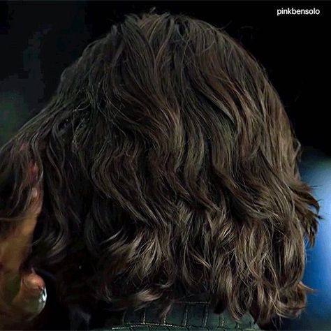 Kylo Ren Hair, Kylo Ren Gif, Star Wars Sequel Trilogy, Kylo Ren And Rey, Kylo Ren Adam Driver, Star Wars Cast, Ben Solo, Star Wars Kylo Ren, Star Wars Love