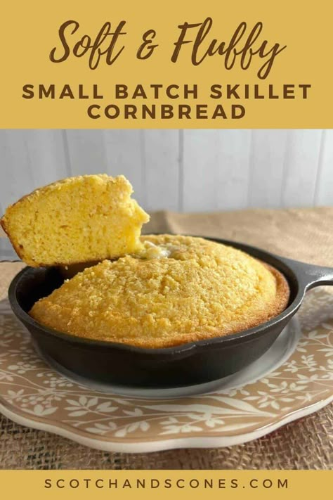 Small Batch Cornbread, Quick Bakes, Cast Iron Skillet Cornbread, Iron Skillet Cornbread, Easy Homemade Cornbread, Cornbread Recipe Sweet, Sweet Interior, Moist Cornbread, Skillet Cornbread