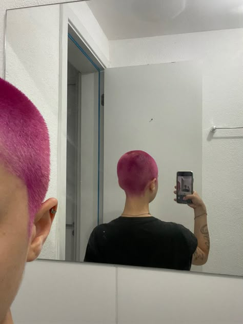 Fun Buzzcut, Hot Pink Buzzcut, Pastel Pink Buzzcut, Colorful Buzzcut Women, Dyed Buzzcut Women, Pink Shaved Hair, Pink Shaved Head, Pink Buzzcut Woman, Purple Buzzcut