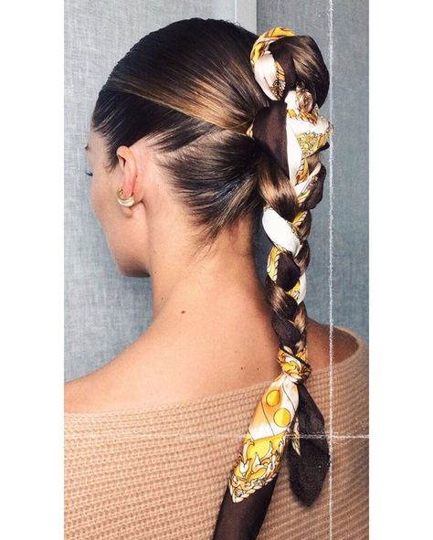 Olivia Palermo Attends The front row for Sally LaPointe during the NYFW Today✨ - French Braid Ponytail, Shaved Side Hairstyles, Braided Scarf, Old Hairstyles, Hair Scarf Styles, Olivia Palermo, Braided Ponytail, Hair Photo, African Hairstyles