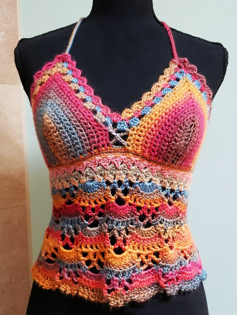 Crochet Girlies, Red Heart Unforgettable, Multi Color Crochet, Diy Crochet Cardigan, Halter Top Crochet, Summer Sunrise, Crochet Halter Top, Crochet Ladies Tops, Crochet Business