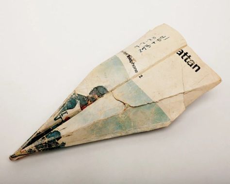 Beat Artist Harry Smith's Collection of Paper Planes Found In New York City, 1961-1983 - Flashbak Airplane Collection, American Folk Music, Paper Aeroplane, Assemblage Sculpture, Harry Smith, Robert Mapplethorpe, Kids Crafting, Space Museum, Eye Spy