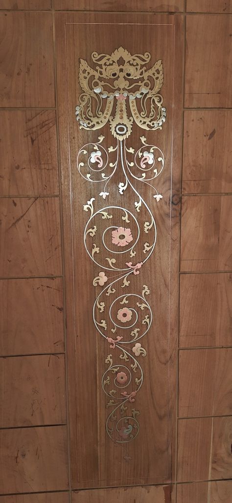 Inlay work door with 5 metal - Silver, Brass, Copper, broze, Gold Inlay Doors, Brass Mirror Frame, Ornamental Design, Copper Wood, Inlay Furniture, Brass Inlay, Laser Ideas, Apartment Renovation, Brass Mirror