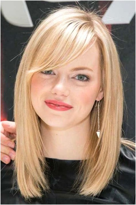 Blonde Bob Haircut, Tan Skin Blonde Hair, Straight Hairstyles Medium, Side Bangs Hairstyles, Classic Haircut, Swept Bangs, Stacked Bob Haircut, Bob Hairstyles With Bangs, Bob Haircut With Bangs