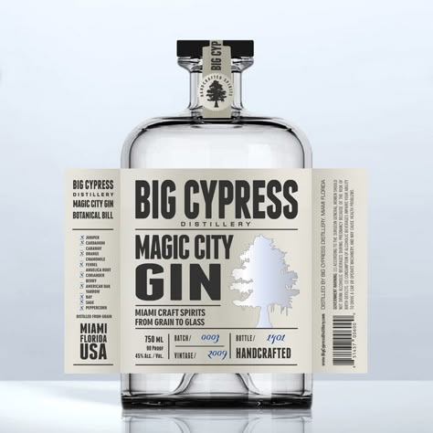 Whiskey Bottle Design, Label Minuman, Gin Label, Gin Packaging, Liquor Label, Vodka Labels, Gin Brands, Gin Bottle, Bottle Design Packaging