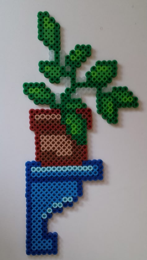 Perler Potted plant. Plant Beads, Nature Perler Beads, Perler Letters, Perler Bead Plant Pattern, Huge Perler Bead Creations, Perler Bead Patterns Plants, Succulent Perler Bead Pattern, Plant Perler Bead Patterns, Perler Bead Succulent