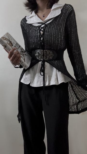 Clothing Dark Aesthetic, Macabre Aesthetic Outfits, Dark Pixie Outfits, Gothic Acedamia Fashion, Dark Fairytale Aesthetic Outfit, Dark Ethereal Clothing, Dark Faerie Aesthetic Clothes, Ghostcore Outfits Aesthetic, Prince Core Outfits