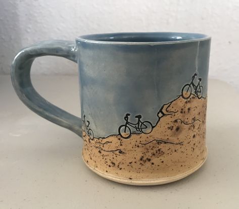 Amaco Obsidian, Pottery Decoration, Ceramics Pottery Mugs, Glazing Ideas, Pottery Lessons, Diy Pottery Painting, Pottery Workshop, Keramik Design, Cerámica Ideas