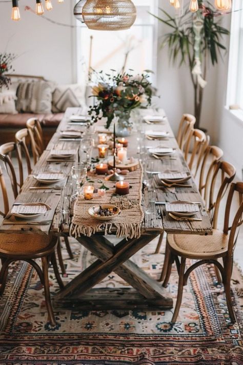 Bohemian Dining Tables: Elegant Meals Modern Farmhouse Dinner Table, Boho Dining Room Table, Boho Dinner Table, Rugs Under Dining Table, Outdoor Dining Table Decor, Boho Farmhouse Dining Room, Bohemian Table Settings, Elegant Meals, Boho Dining Table