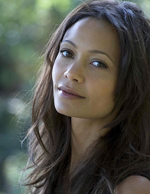 Brunette Actresses, Thandie Newton, Morena Baccarin, Beautiful Chocolate, Beauty Advice, Channing Tatum, Iconic Photos, Perfect Skin, Silver Screen