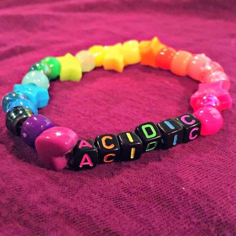 Rave Candy, Bracelets Kandi, Rave Bracelets, Diy Kandi Bracelets, Pony Bead Bracelets, Mina Ashido, Diy Kandi, Rave Babe, Kandi Kid