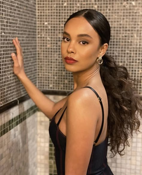 Emory Scott, Alisha Boe, Curly Hair Styles Easy, Talent Agency, Dream Hair, Celebrity Look, Face Claims, Aesthetic Girl, Hair Looks