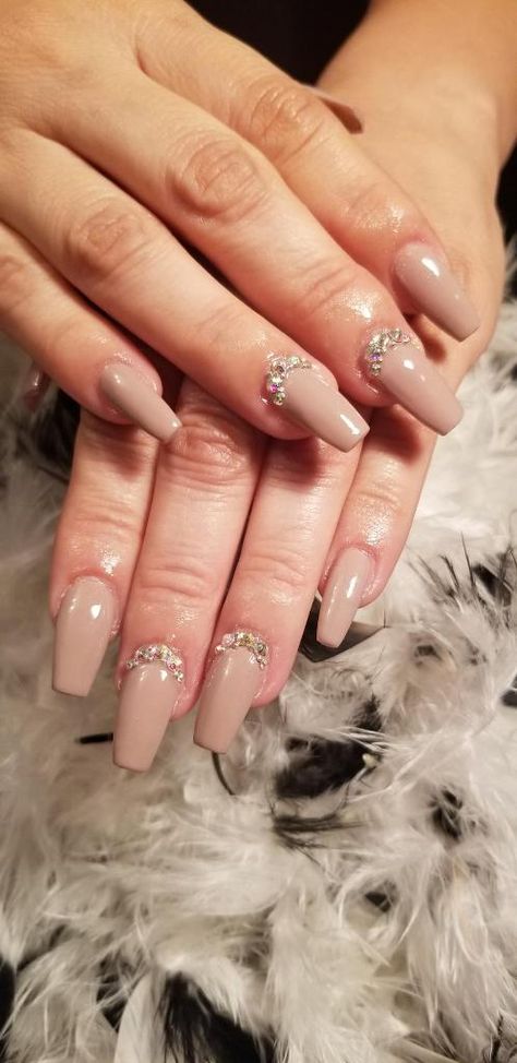 Nude Nails With Crystals, Nude With Rhinestone Nails, Nude Nail Designs With Rhinestones, Wedding Nails For Bride Coffin, Neutral Nails With Rhinestones, Nails With Stones Rhinestones, Nail Art Designs With Stones, Nude Glam Nails, White Nail Acrylic