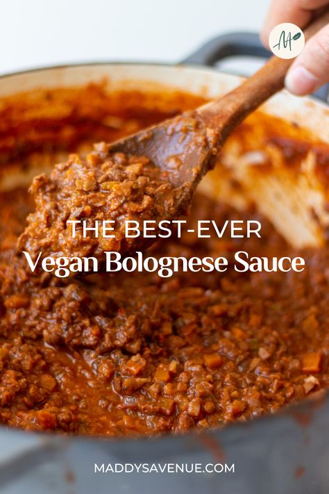 Italian Soffrito, Lentils Mushrooms, Vegan Bolognese Sauce, Vegetarian Bolognese, Mushroom Bolognese, Bolognese Sauce Recipe, Lentil Bolognese, Vegan Bolognese, Italian Herbs