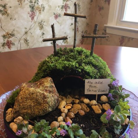 Carrie Turansky on Instagram: “Looking forward to making a Resurrection Garden soon, preparing for our Easter celebration. Would you like to know how to make one? Link…” Ressurection Garden Diy, Easter Tomb Garden, Easter Resurrection Garden, Wedding Garden Decorations, Garden Bed Garden, Easter Tomb, Resurrection Garden, Garden Wedding Dress, Patio Gardens