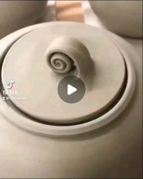 Hand Built Teapot Pottery, Ceramic Handles Ideas, Ceramic Teapots Ideas, Tea Pot Pottery, Tea Pot Ceramic, Teapot Ideas, Pottery Tea Pots, Pottery Tea Pot, Ceramic Designs