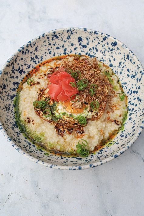 Savory rice porridge with japanese flavors to enjoy for breakfast or lunch. Miso Breakfast, Miso Congee, Japanese Breakfast, Brown Rice Porridge, Wine Snacks, Ginger Miso, Creamy Spaghetti, Lunch Sides, Japanese Sweet Potato