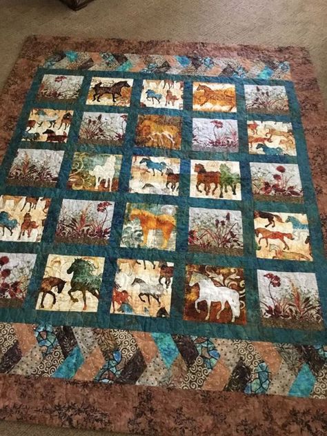 The fleece blanket features a lightweight, pill-free microfiber fleece that is not only supremely soft, but warm and cozy. Wildlife Quilts, Cowboy Quilt, Western Quilts, Panel Quilt Patterns, Horse Quilt, Fabric Panel Quilts, Quilt Square Patterns, Horse Crafts, Quilt Border