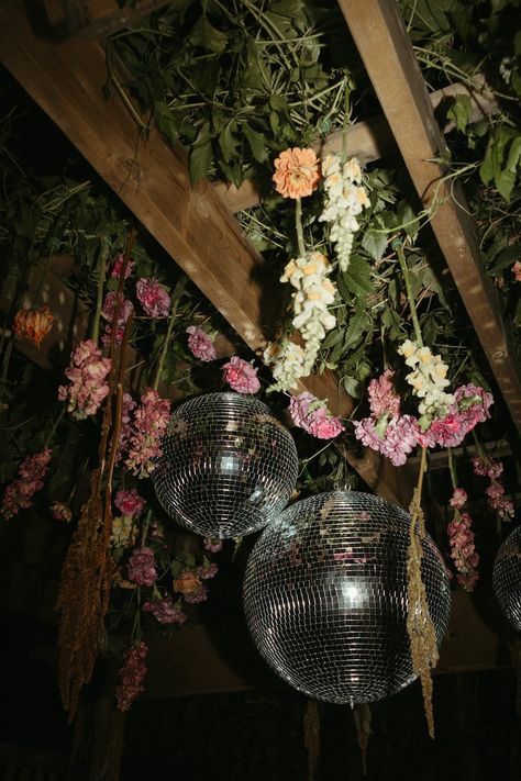 Disco Balls, Mini Dress, and Pizza Trucks: The Perfect Backyard Wedding Disco Floral Installation, Roller Disco Wedding, Boho Winery Wedding, Disco Ball At Wedding, Garden Party Disco Wedding, Diy Disco Wedding, Outdoor Disco Wedding, Whimsical Disco Wedding, Disco Ball And Greenery