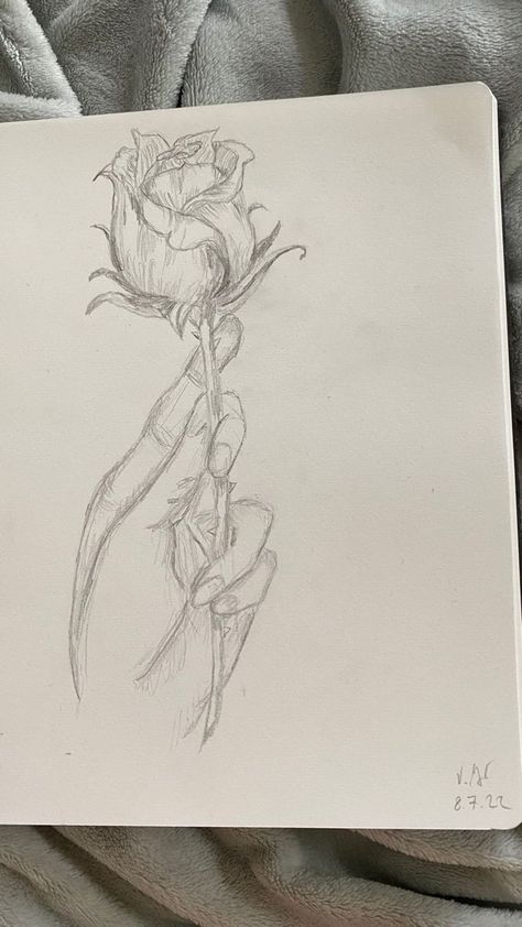 Hand Holding Rose Painting, Hand Holding Rose Drawing, Asthetic Sketchs, Hand Holding Rose, Minimal Tattoo Designs, Minimal Tattoo Ideas, Album Artwork Cover Art, Pencil Sketch Drawing, Cool Pencil Drawings