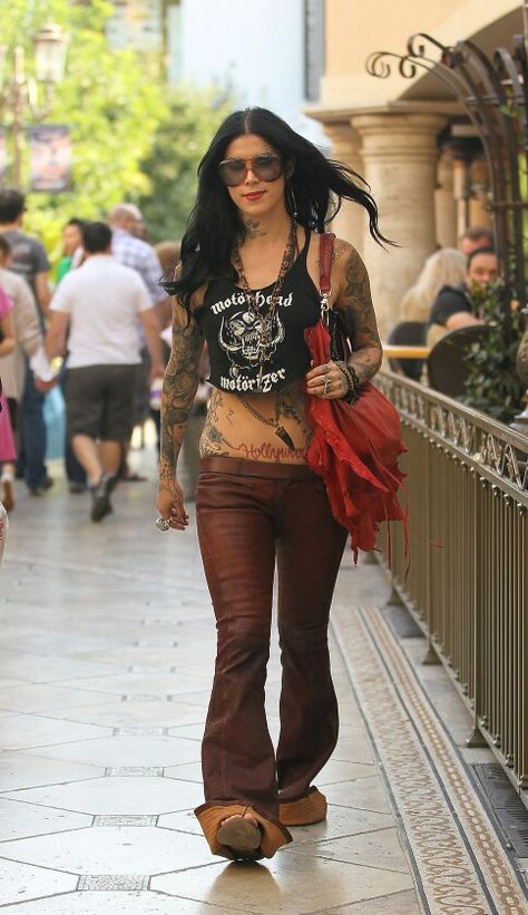 Kat Von D Kat Van D, Kat Von D Style, Kat Von, Kat Von D, Biker Girl, Tatting, Celebrity Style, Celebrities, Outfit Inspo