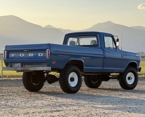 F250 Highboy, 2 Car Garage Plans, Ford 4x4, Ford Pickup Trucks, Garage Plans, 4x4 Trucks, September 19, Ford Pickup, Ford Truck