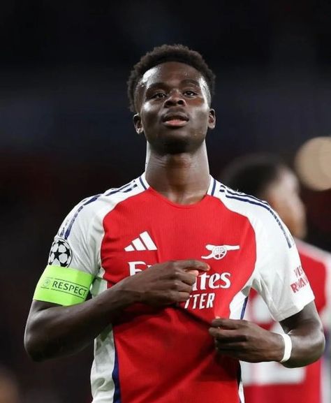 #footballupdate ::: 🇳🇬⚽🇳🇬 🗣️ 🚨🔴⚪��️ Bukayo Saka; 🏴󠁧󠁢󠁥󠁮󠁧󠁿🗣 "Arsenal gave me everything, they took a chance on me when nobody else would. I never have any desire to play for anybody else, I will be here for as long as they want me." Destined to be an Arsenal legend 🐐💫. Did you know🚨🚨| Bukayo Saka has 𝐒𝐔𝐑𝐏𝐀𝐒𝐒𝐄𝐃 Robert Pires in Premier League assists for Arsenal, reaching a total of 42! 🏴󠁧󠁢󠁥󠁮󠁧󠁿📈 🗣️Alan Shearer on #Arsenal ⭐️ Bukayo Saka: “I mean, Bukayo is just an incredible player. Left foot, r... Arsenal Saka, Saka Arsenal, I Will Be Here, Alan Shearer, Bukayo Saka, Give Me Everything, Arsenal Fc, Me When, Arsenal