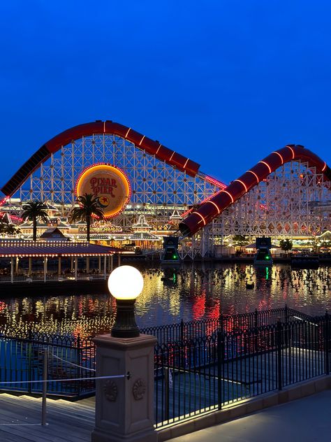 Pixar Pier Aesthetic, Disneyland California Aesthetic, Quincy California, Disney Core, Park Pics, Pixar Pier, Disneyland Ca, Miss Florida, Dream Dates