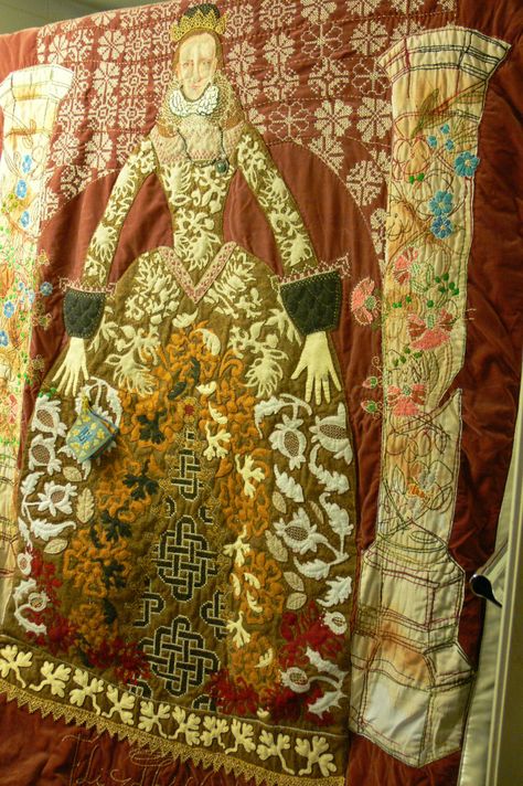 Tapestry Quilt, Quilted Tapestry, Artistic Quilts, Elizabethan Embroidery, Quilt Tapestry, Elizabeth Tudor, Hardwick Hall, Medieval Tapestry, Textile Museum