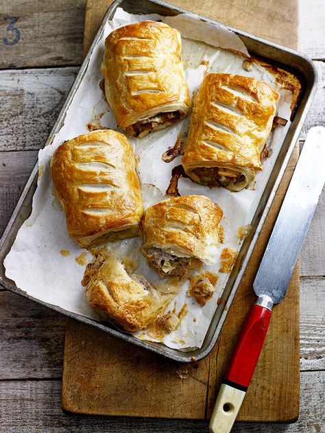 Pork and apple sausage rolls | Pork recipes | Jamie magazine recipes Canapé Ideas, Lamb Sausage, Pork Apple, Pie Pastry Recipe, Vegan Sausage Rolls, Sausage Rolls Recipe, Greek Foods, Apple Sausage, Jamie Oliver Recipes