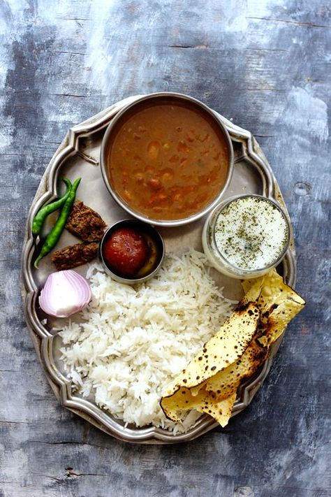 Rajma - Chawal is one of the favorite weekend lunch combination. Spicy Rajma Masala served with steamed rice, papad, chaas and pickle is soul satiating kind of a combination. funfoodfrolic.com Rajma Chawal, Rajma Masala, Indian Food Photography, Indian Meals, Desi Street Food, Weekend Lunch, Snacks Ideas, Meals Ideas, Desi Food